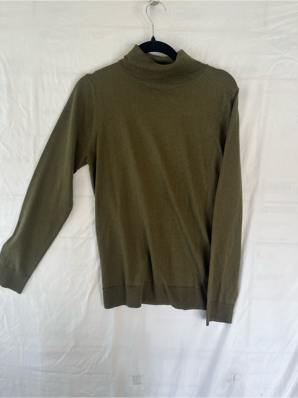 Amazon Essentials Men's Olive Turtleneck Sweater